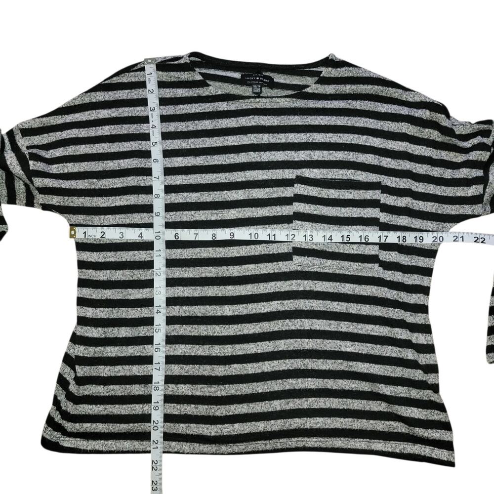 Lucky Brand Sweater Black Gray Pullover Striped Crewneck Pocket Size XS - Picture 3 of 4